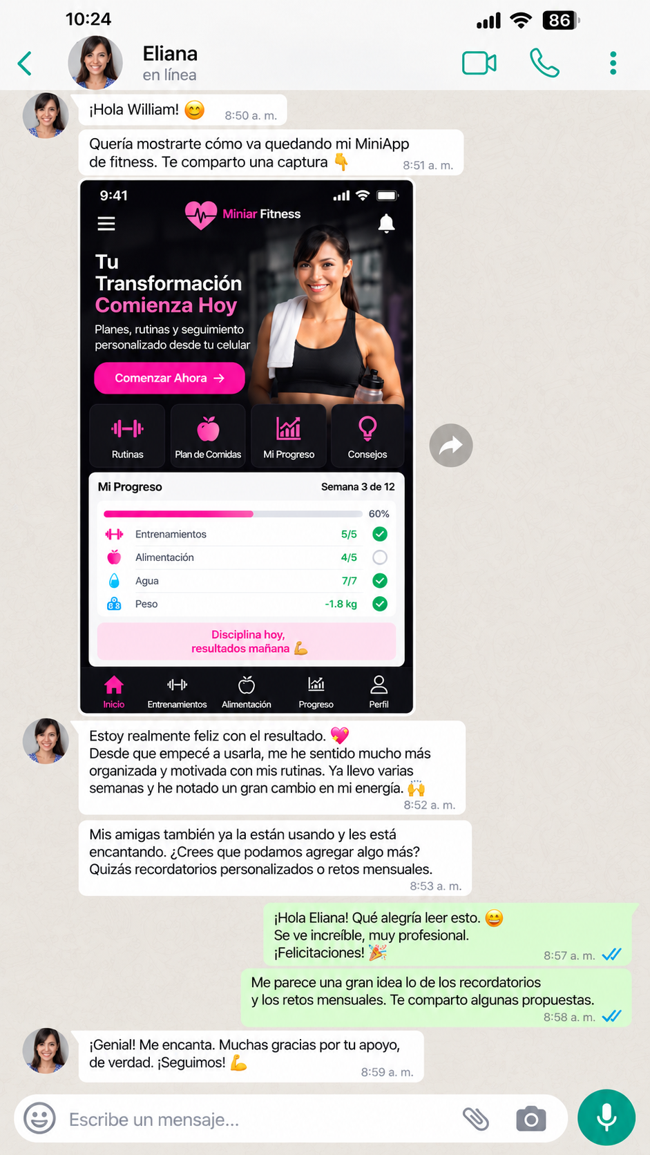 Conversación de WhatsApp mostrando una MiniApp de fitness creada por una alumna